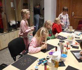 Radoši, izzinoši un aizraujoši – pavadītas brīvlaika STEM radošajās darbnīcās